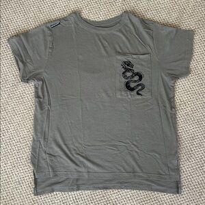 Taylor Swift reputation Stadium Tour Snake Shirt - Green (Small)